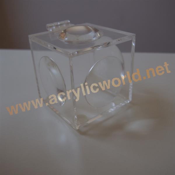 small acrylic display box with lid and magnifiers